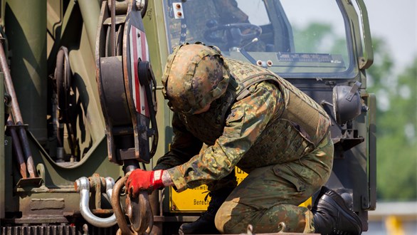 Bild zu Leistungen der Wirtschaft im Rahmen der Gesamtverteidigung